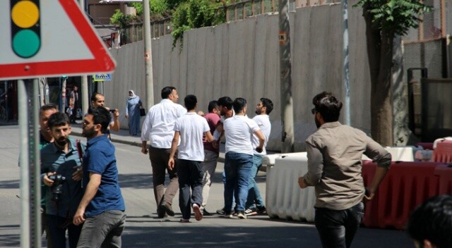 Diyarbakır’da teröristbaşı Öcalan gerginliği: 1 gözaltı