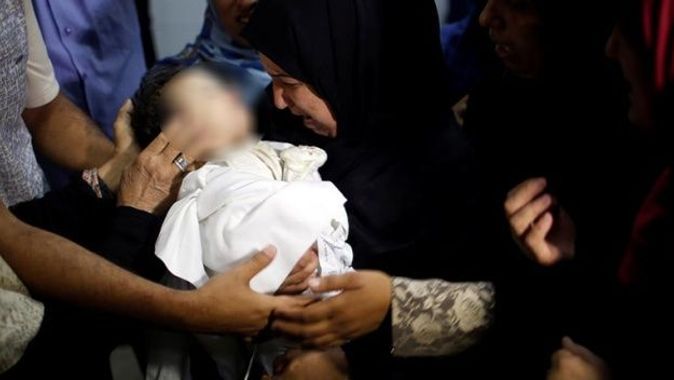 İsrail askerleri 8 aylık bebeği katletti