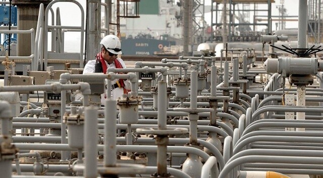 Türkiye ham petrolün yarısını İran&#039;dan alıyor