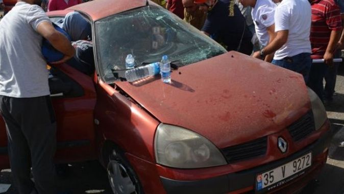 İzmir’de trafik kazası: 1 ölü, 1 yaralı