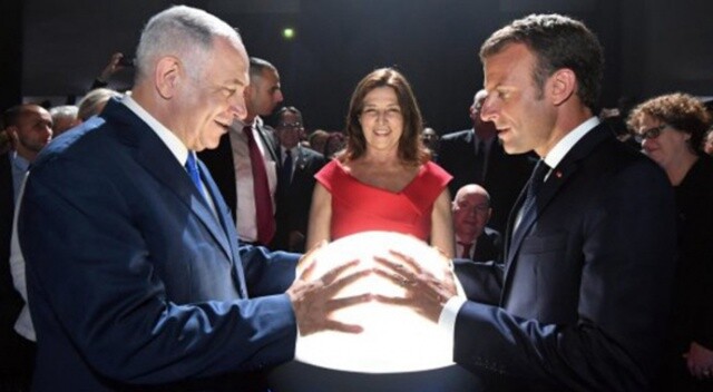 Macron ve Netanyahu &#039;kötülük&#039; küresine dokundu