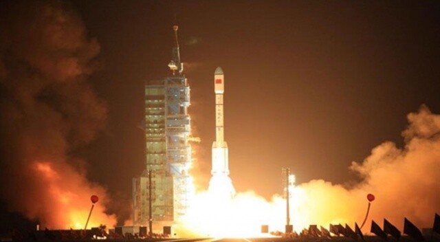 Çin uzaya ikiz navigasyon uydusu gönderdi