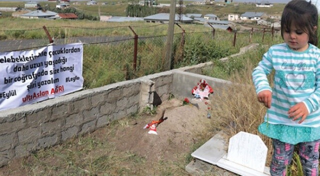 Galatasaray taraftarının Leyla&#039;nın mezarına bıraktığı pankart yürekleri dağladı
