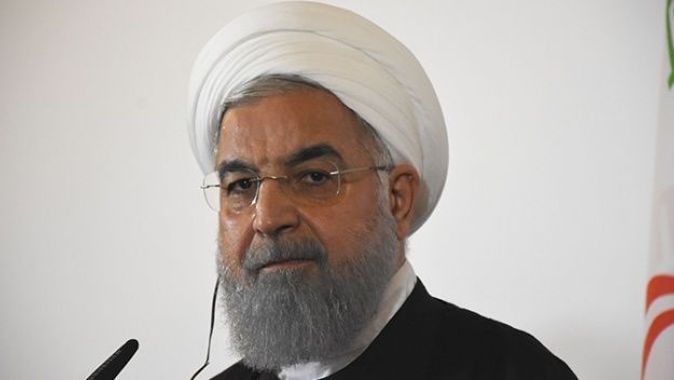 İran&#039;da reformistlerden Ruhani&#039;nin döviz politikasına eleştiri