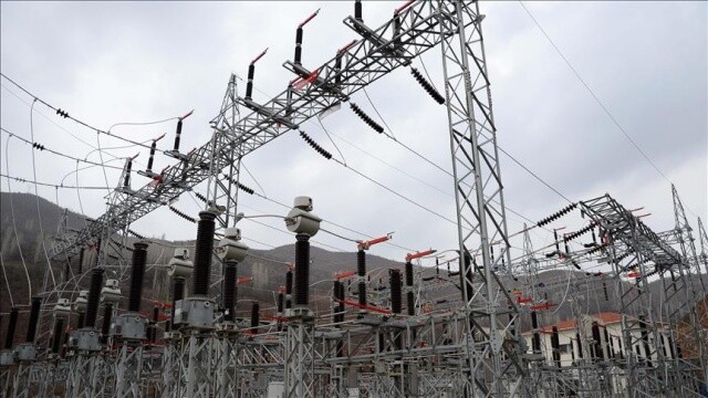 İran, Irak&#039;a elektrik akışını kesti