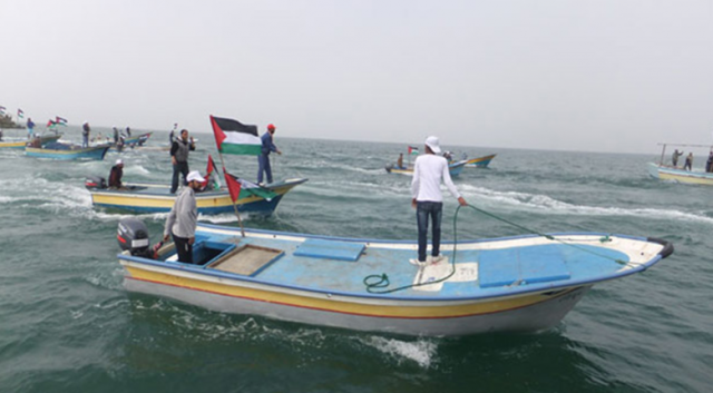 İsrail&#039;den Gazzeli balıkçılara 3 mil sınırı