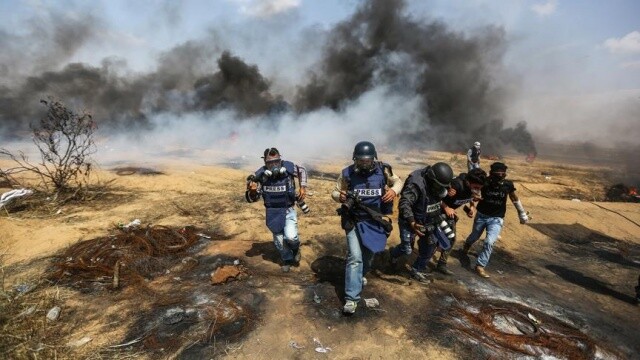 İsrail güçlerinin saldırılarında 84 gazeteci yaralandı