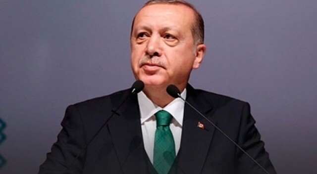 AK Parti&#039;de Cumhurbaşkanı Erdoğan yeniden başkan seçildi