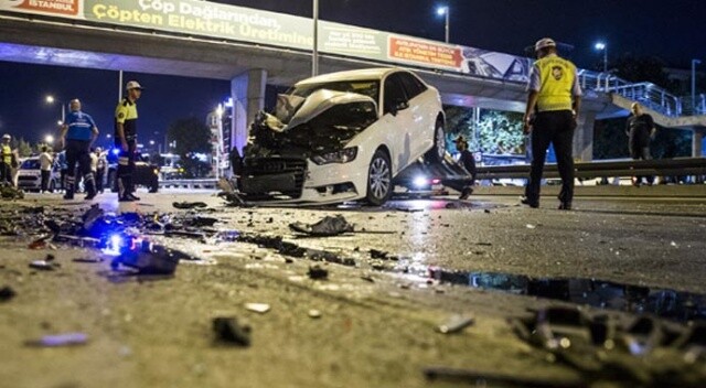 Bakırköy&#039;de trafik kazası! Yaralılar var...