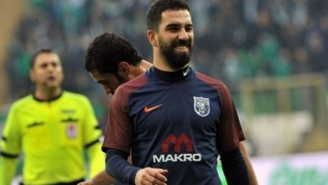 Başakşehir&#039;de Arda Turan UEFA kadrosuna alınmadı