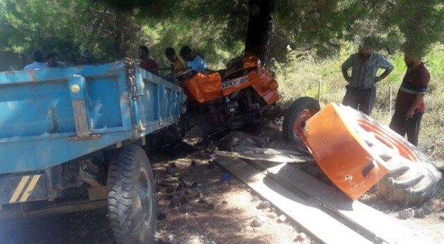 İzmir&#039;de traktör devrildi: 2 ölü