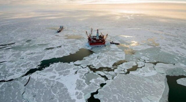 Kuzey Kutbu&#039;nda korkutan gelişme! En güçlü buz kütleleri ilk kez kırıldı