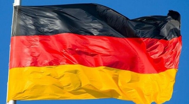 Almanya&#039;da patlama! 2 bin kişi tahliye edildi