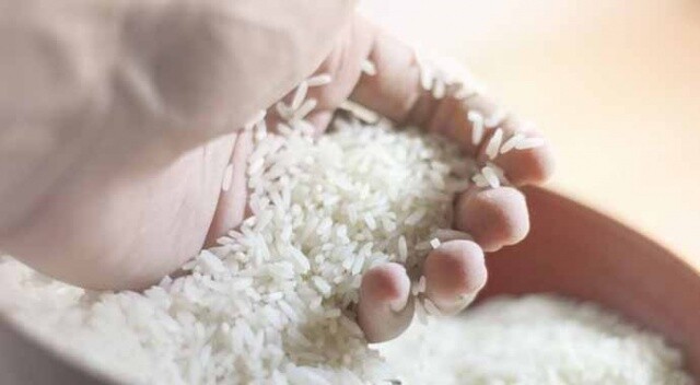 Çin&#039;de öğrencilere yüz milyon pirinç tanesi sayın ödevi