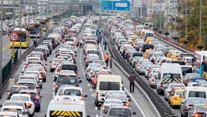 İstanbul trafiğinde son durum ne? İşte İstanbul&#039;da trafik yoğunluğu
