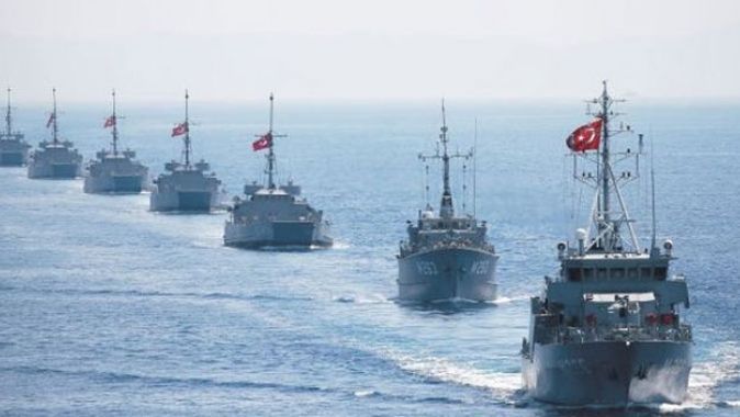 Türkiye Akdeniz&#039;de teyakkuza geçti