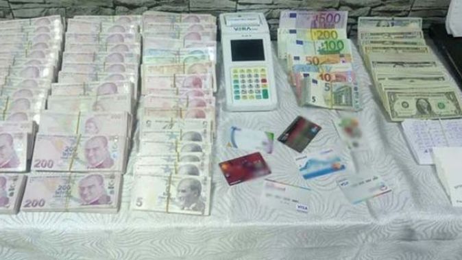 Ankara&#039;da polisten tefecilere vurgun: 2,5 milyon lira nakit paraya el konuldu