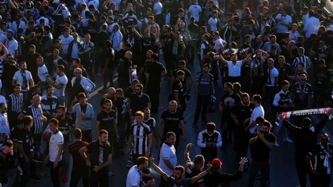 Beşiktaş maçı dolayısıyla metro sefer saati uzatıldı