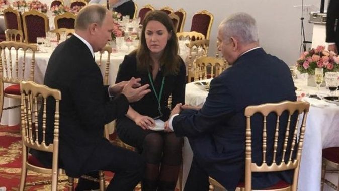 Netanyahu ile Putin Paris&#039;te görüştü