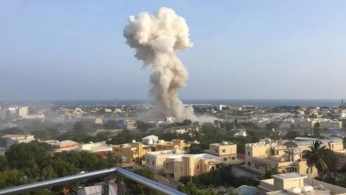 Somali’de art arda patlama: Çok sayıda ölü var
