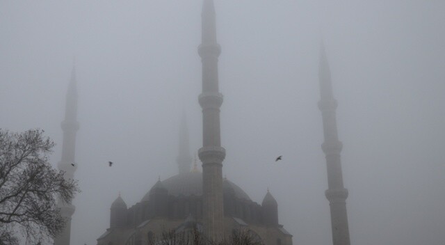 Edirne&#039;de yoğun sis