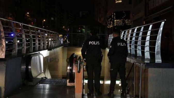 Osmanbey metrosunda raylara düşen bir kişi hayatını kaybetti