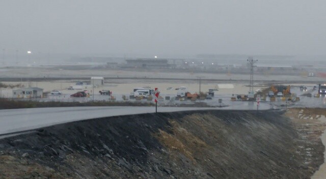 Yeni İstanbul Havalimanı şantiye alanını su bastı