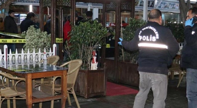AK Parti&#039;nin belediye başkan adayına bıçaklı saldırı