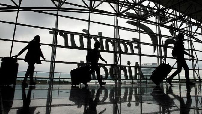Almanya&#039;da 6 havalimanında güvenlikçiler uyarı grevi yapacak