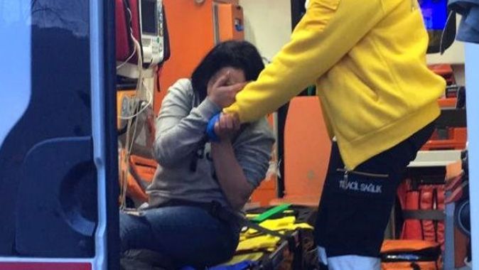 Beşiktaş&#039;ta, otomobilde dehşeti yaşayan kadını çığlıkları kurtardı