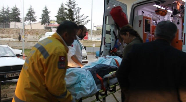 Burdur&#039;da tiner dökülen soba alev aldı: 6 yaralı