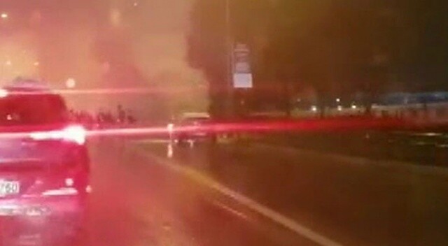 Bursa&#039;da seyir halindeki otomobil alev alev yandı