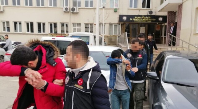 Bursa&#039;da uyuşturucu operasyonunda 8 kişi yakalandı