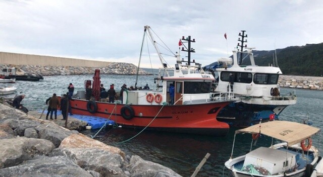 Karadeniz&#039;de balıkçı teknesi battı