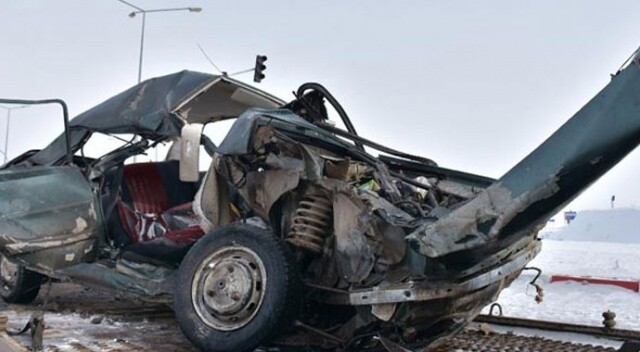 Kars&#039;ta feci kaza: 1 ölü, 3 yaralı