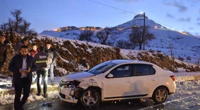 Mardin&#039;de zincirleme trafik kazaları: 8 yaralı