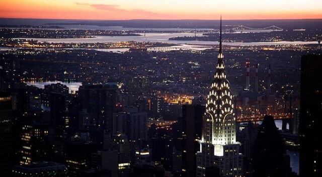 New York&#039;un en ünlü gökdelenlerinden Chrysler binası satışa çıkarıldı
