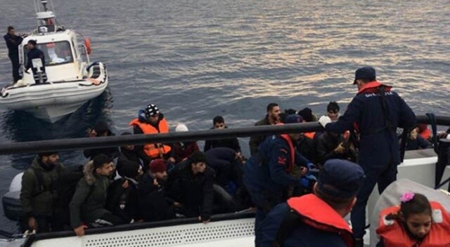Sahil Güvenlik Komutanlığı son 1 haftada 497 düzensiz göçmen ve 1 göçmen kaçakçısı yakaladı