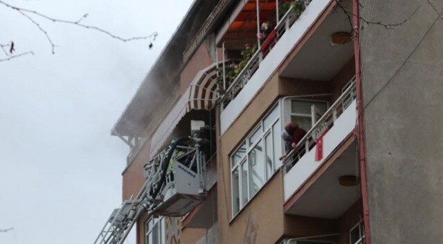7 katlı binada çıkan yangın paniğe neden oldu