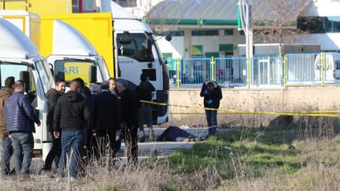 Diyarbakır’da bir kurumun bahçesinde erkek cesedi bulundu