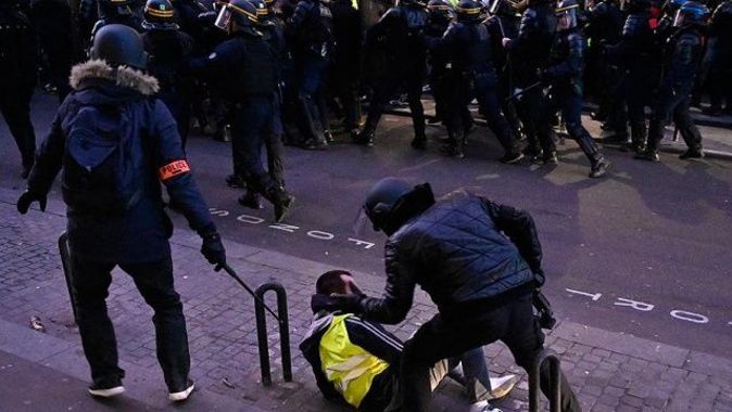 Fransa&#039;da polis şiddetine 140 adli soruşturma