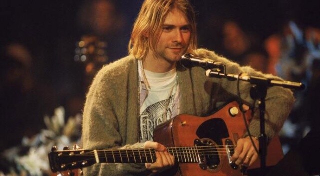 Grunge tarzının altın çocuğu Kurt Cobain, Grand Pera Emek Sahnesi’nde anılacak