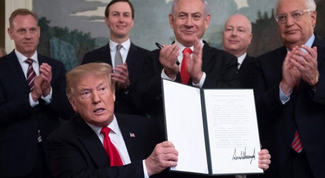 Trump, Golan Tepeleri&#039;ni İsrail toprağı kabul eden kararnameyi imzaladı