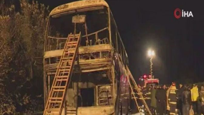 Çin&#039;de tur otobüsü yandı: 26 ölü, 30 yaralı