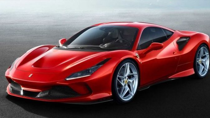 Ferrari’den 720 HP’lik  F8 Tributo sürprizi