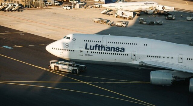 Frankfurt’ta 68 uçuş ertelendi