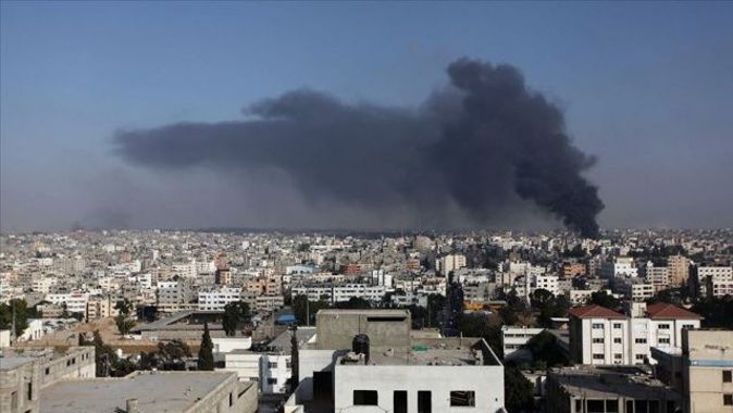 İsrail&#039;den Gazze&#039;ye topçu saldırısı: 7 yaralı