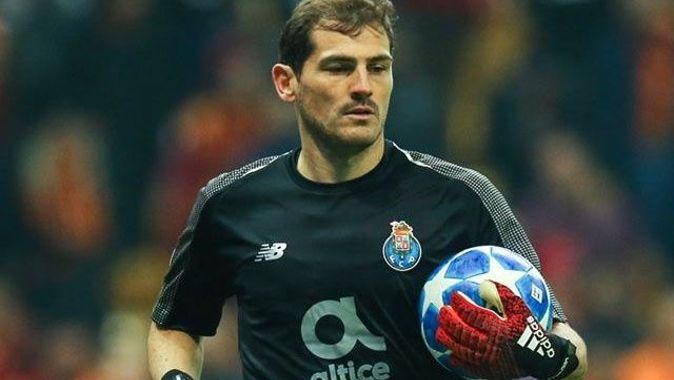 Porto, Casillas&#039;ın sözleşmesini uzattı