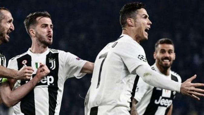 Ronaldo şov yaptı, Juventus geri döndü