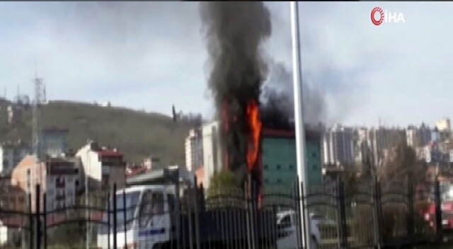 Trabzon&#039;da özel bir üniversitede yangın